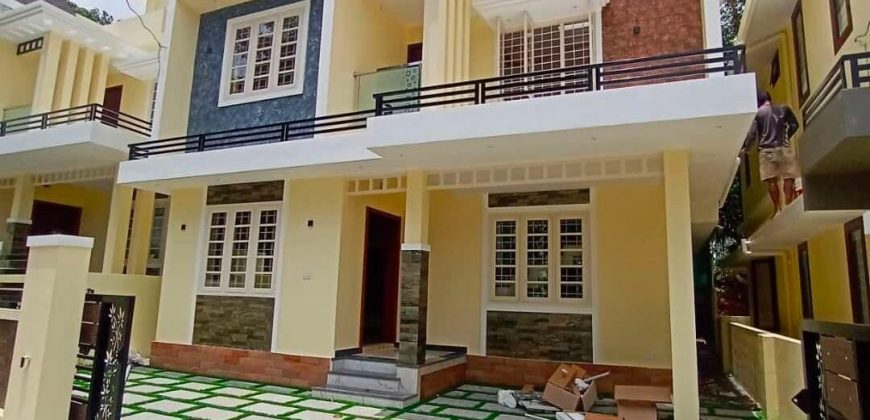 3 BHK BEAUTIFUL NEW HOUSE FOR SALE KAKKANAD KOCHI