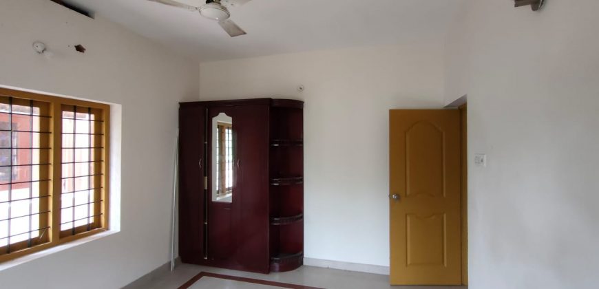 4 BHK GATED COMMUNITY VILLA FOR SALE KAKKANAD TOWN