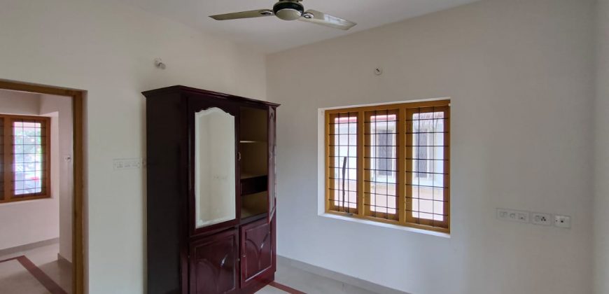 4 BHK GATED COMMUNITY VILLA FOR SALE KAKKANAD TOWN