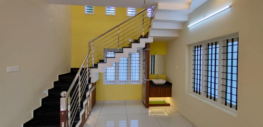 3 BHK BEAUTIFUL VILLA FOR SALE KAKKANAD KOCHI