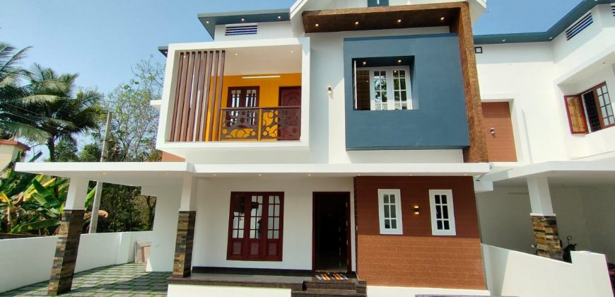 3 BHK BEAUTIFUL VILLA FOR SALE KAKKANAD KOCHI