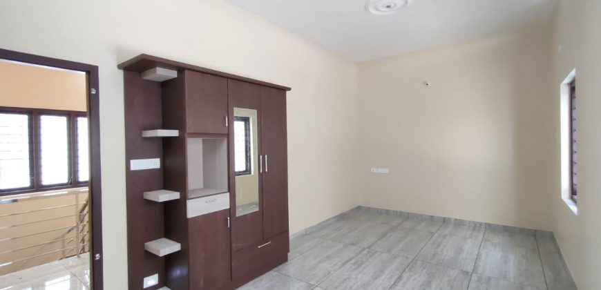 4 BHK SEMI FURNISHED HOUSE FOR SALE KAKKANAD KOCHI