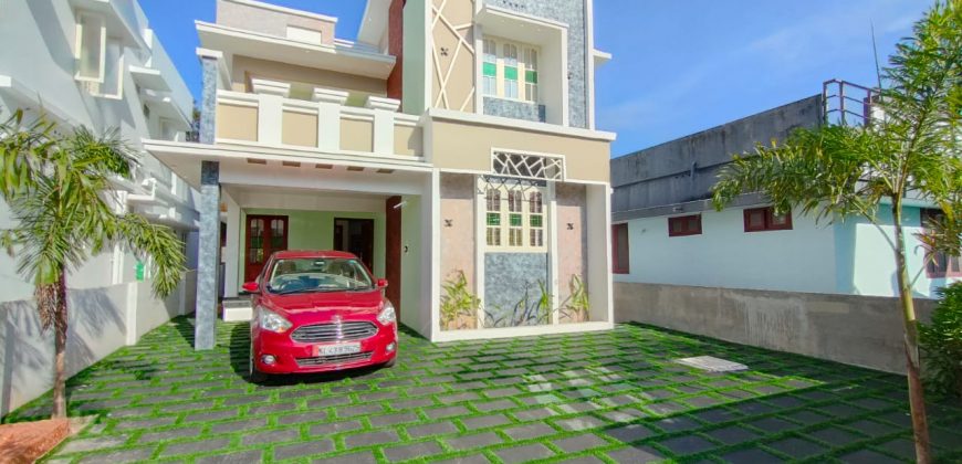 4 BHK BRANDED NEW VILLA FOR SALE KAKKANAD