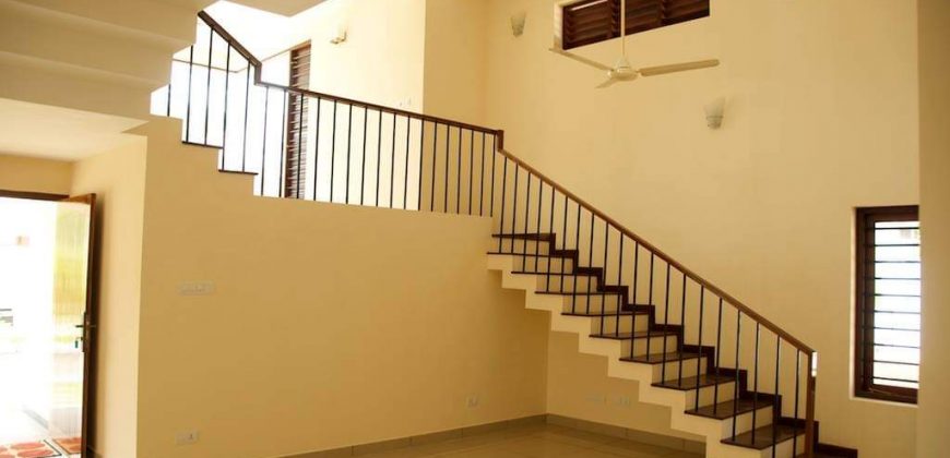 3 BHK GATED COMMUNITY VILLA FOR SALE