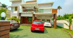 BRAND NEW 4 BHK VILLA WITH 8.5 CENT LAND KAKKANAD KOCHI