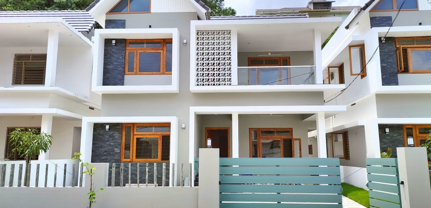 BRAND NEW 4 BHK VILLA KAKKANAD NEAR INFOPARK KOCHI